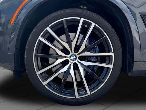 Used 2019 BMW X5 xDrive40i w/ M Sport Package AWD/4WD image 10
