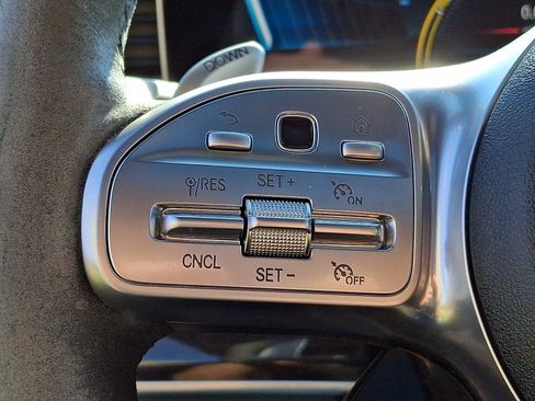 Certified 2022 Mercedes-Benz GLE 53 AMG 4MATIC image 17