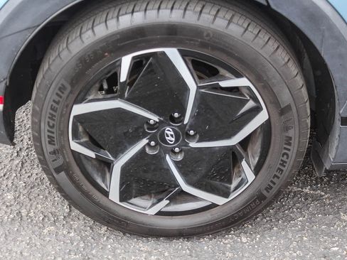 Used 2024 Hyundai Ioniq 5 SEL image 11