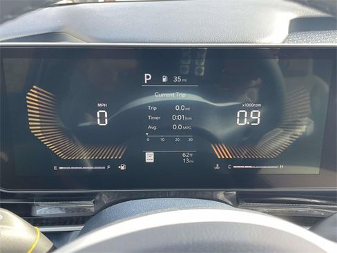 New 2026 Kia Carnival EX image 30