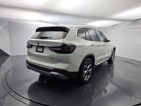 Used 2023 BMW X3 xDrive30i w/ Convenience Package AWD/4WD image 4