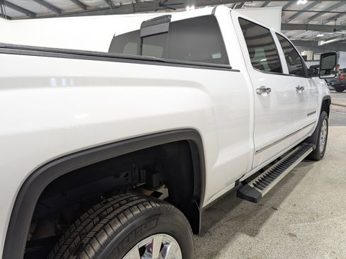 Used 2016 GMC Sierra 3500 Denali w/ Duramax Plus Package image 3