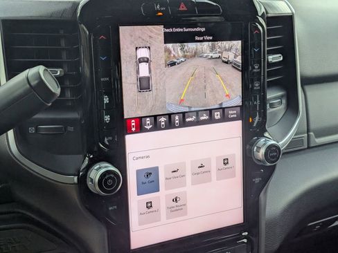 New 2026 RAM 2500 Big Horn AWD/4WD image 21