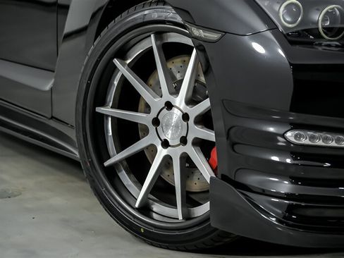 Used 2012 Nissan GT-R Black Edition AWD/4WD image 4
