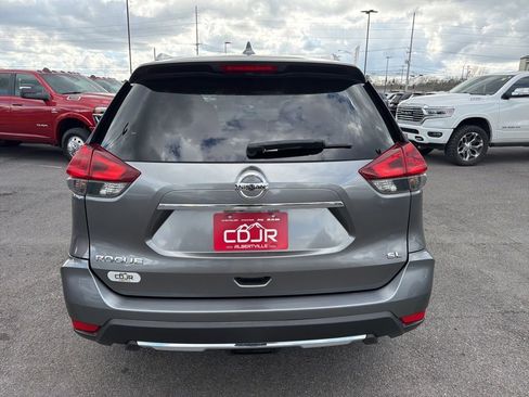 Used 2018 Nissan Rogue SL FWD image 8