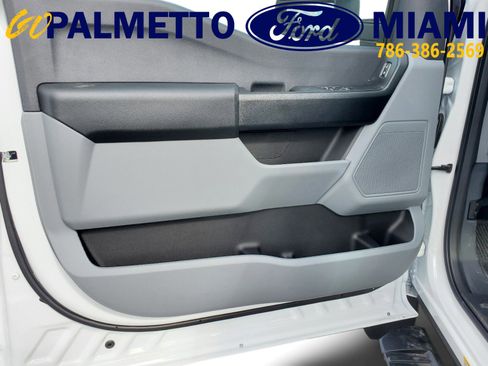 New 2024 Ford F450 XL w/ XL Chrome Package AWD/4WD image 9