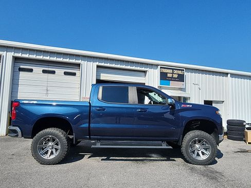 Used 2020 Chevrolet Silverado 1500 LT w/ All-Star Edition AWD/4WD image 6