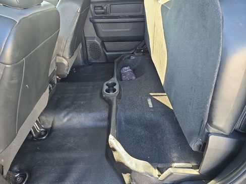 Used 2021 RAM 1500 Tradesman w/ Chrome Appearance Group image 23