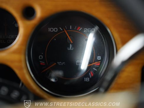 Used 1990 Chevrolet G20 image 40