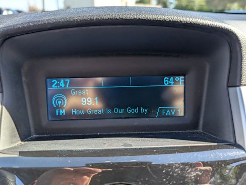 Used 2015 Chevrolet Cruze LT image 18