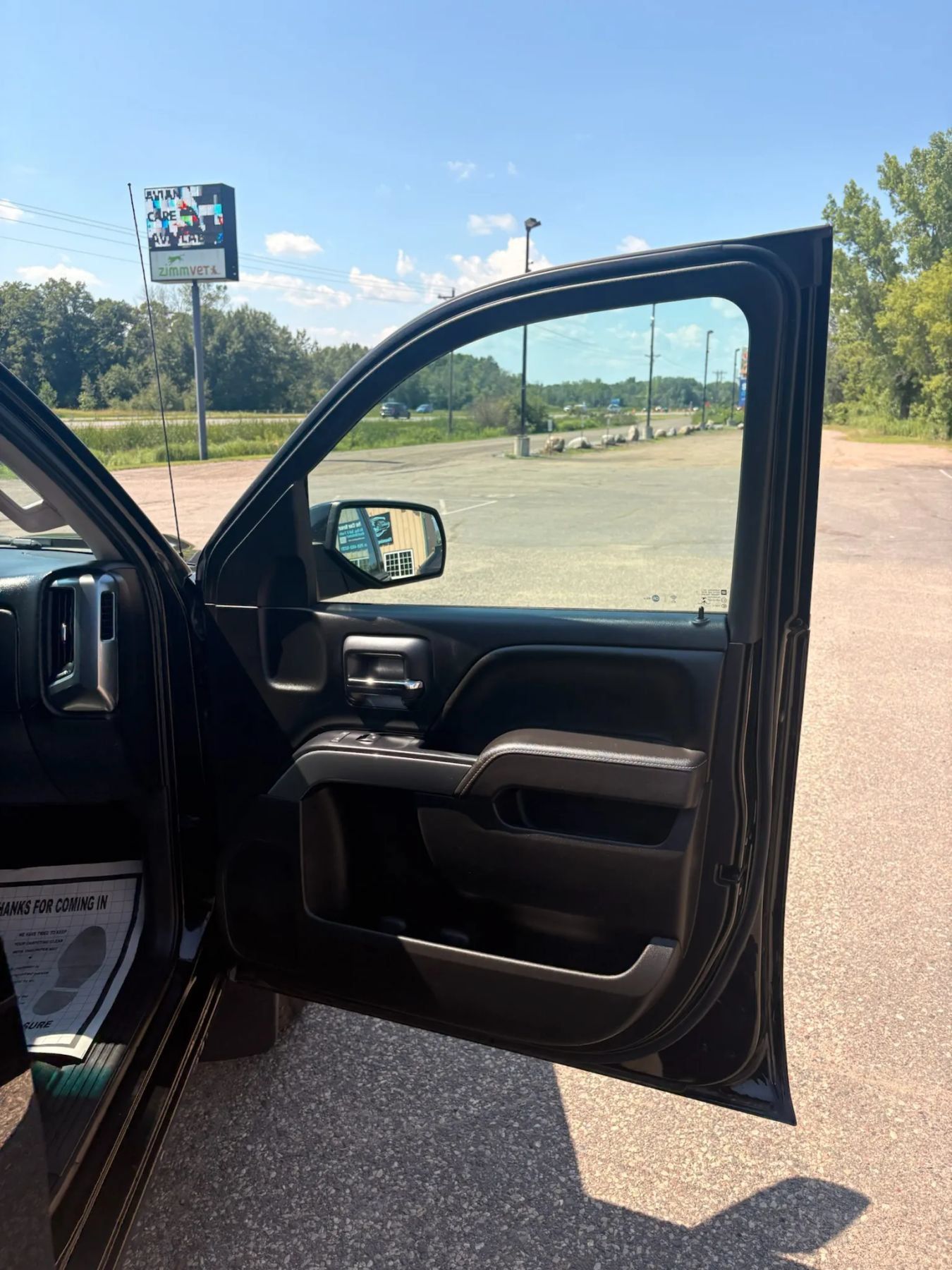 Used 2017 Chevrolet Silverado 1500 LT w/ All Star Edition AWD/4WD image 25