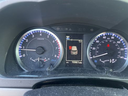 Used 2019 Toyota Highlander LE image 7