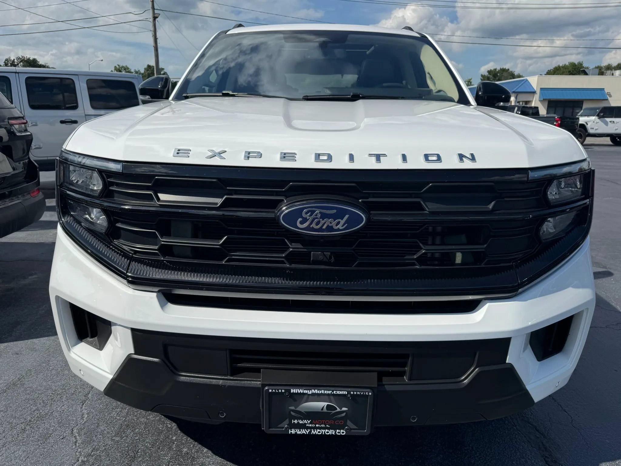 Used 2025 Ford Expedition Active AWD/4WD image 16