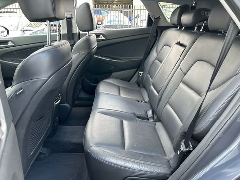 Used 2019 Hyundai Tucson Ultimate w/ Cargo Package image 10