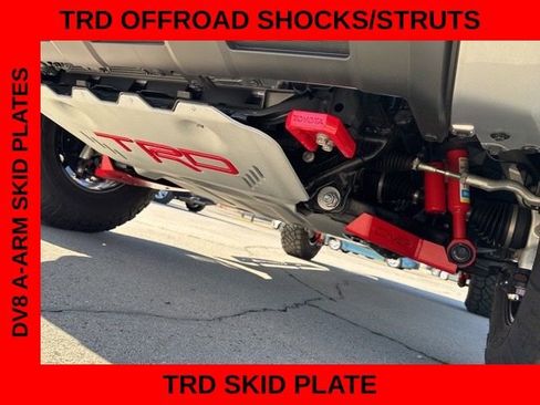 Certified 2025 Toyota 4Runner TRD Off-Road AWD/4WD image 25