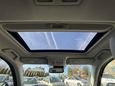 Used 2018 MAZDA CX-5 Touring w/ Preferred Equipment Package image 22