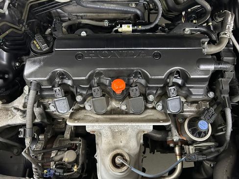 Used 2021 Honda HR-V Sport image 10