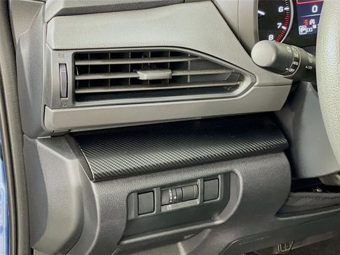 Certified 2024 Subaru Crosstrek 2.0i Premium image 12