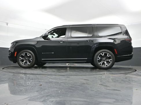 Used 2024 Jeep Wagoneer Series III image 46