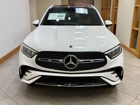 New 2026 Mercedes-Benz GLC 300 image 2