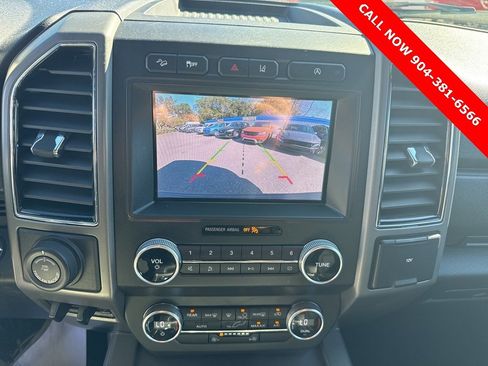 Used 2021 Ford Expedition XLT image 14