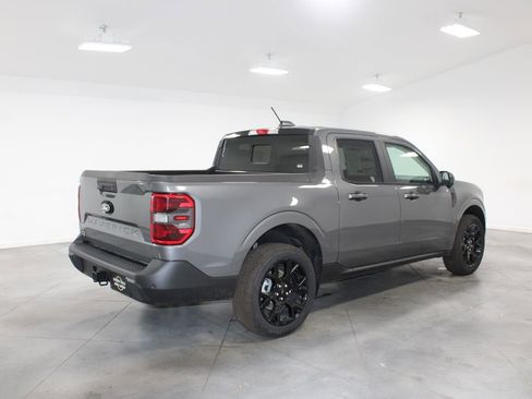 New 2025 Ford Maverick Lariat w/ Black Appearance Package image 8