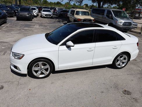 Used 2018 Audi A3 2.0T Premium FWD image 32