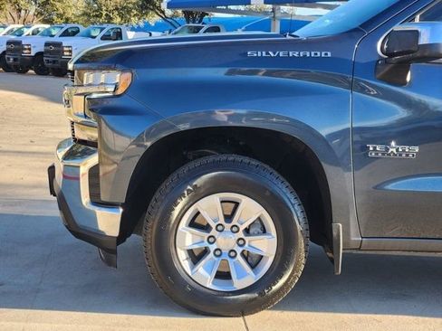 Used 2021 Chevrolet Silverado 1500 LT image 17