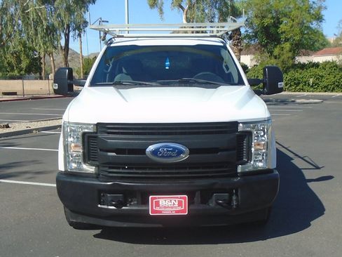 Used 2019 Ford F250 XL w/ Power Equipment Group RWD image 8