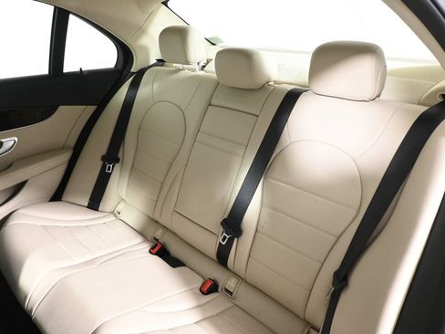 Certified 2018 Mercedes-Benz C 300 4MATIC Sedan image 4