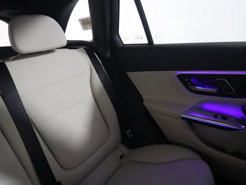New 2026 Mercedes-Benz GLC 300 image 15
