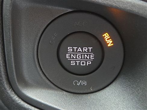 New 2026 Jeep Gladiator Sport image 30