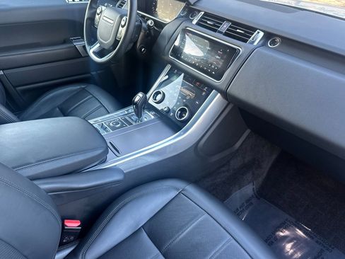 Used 2020 Land Rover Range Rover Sport HSE image 20