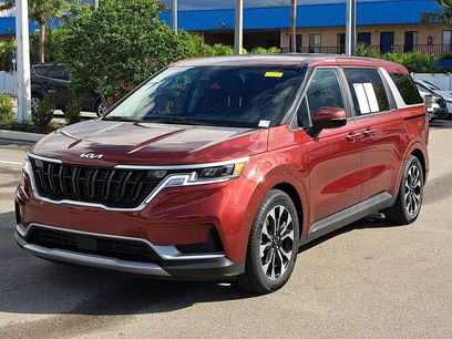 Used 2024 Kia Carnival EX