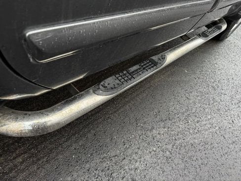 Used 2011 Nissan Titan S image 32