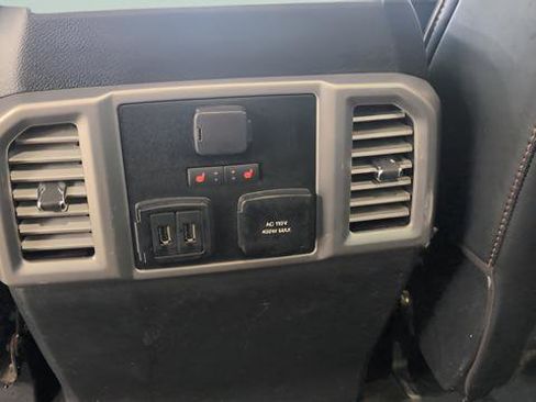 Used 2020 Ford F150 Platinum w/ Equipment Group 701A Luxury image 20