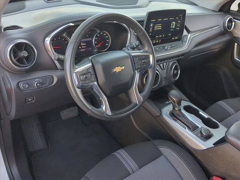 Used 2023 Chevrolet Blazer LT w/ Convenience Package FWD image 10