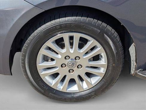 Used 2009 Toyota Sienna XLE Limited FWD image 24
