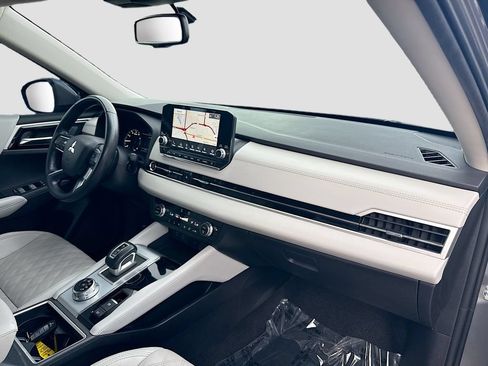 Used 2022 Mitsubishi Outlander SEL FWD image 31