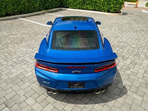 Used 2018 Chevrolet Camaro ZL1 RWD image 23
