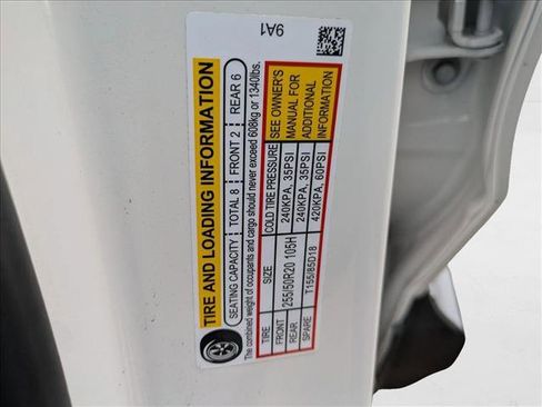 Used 2025 Honda Pilot Touring image 25