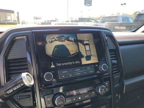 Used 2021 Nissan Titan PRO-4X w/ Pro-4x Convenience Package image 24