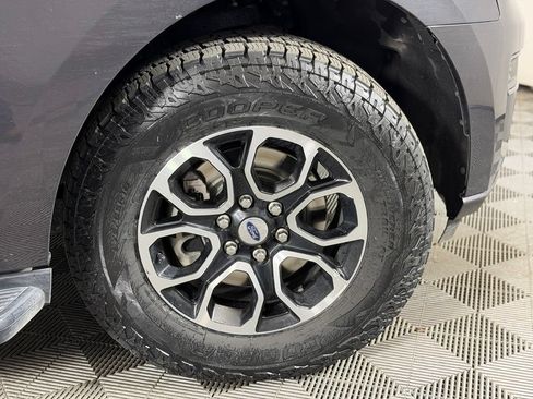 Used 2024 Ford Expedition XLT AWD/4WD image 6
