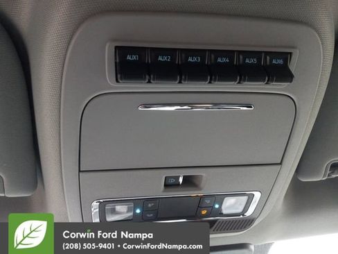 New 2026 Ford F250 Lariat w/ Black Appearance Package image 22