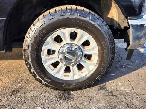 Used 2020 Ford F250 XLT image 51