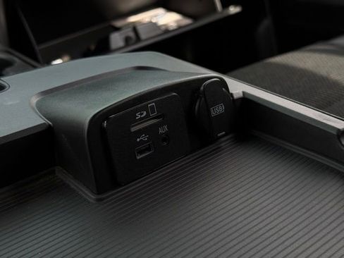 Used 2014 RAM 1500 Sport w/ Remote Start & Security Group AWD/4WD image 29
