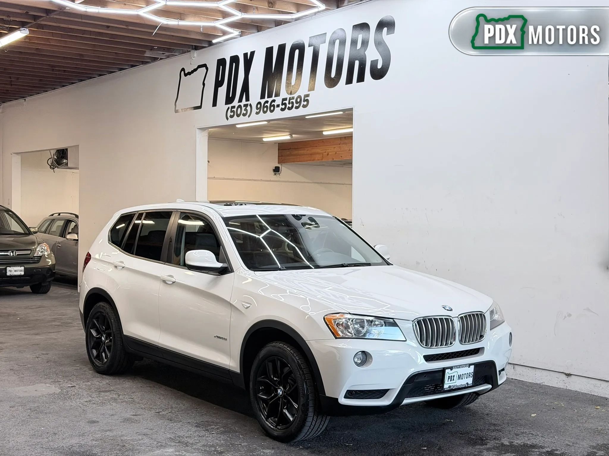 Used 2013 BMW X3 xDrive28i AWD/4WD image 1