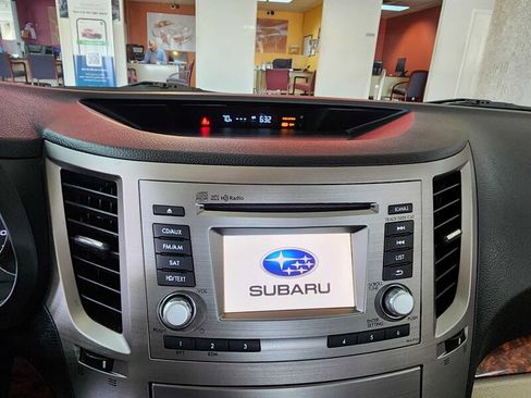 Used 2012 Subaru Legacy 2.5i Limited w/ Popular Pkg 2 image 17