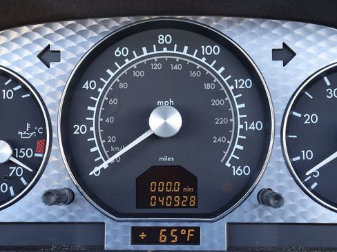 Used 2002 Mercedes-Benz SL 500 image 23