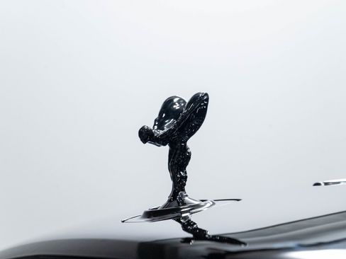 Used 2017 Rolls-Royce Dawn RWD image 60